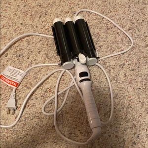 Bondi boost hair styler!